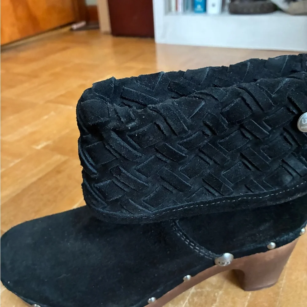 UGG Black Textured Heeled Boots - Picture 4 of 11